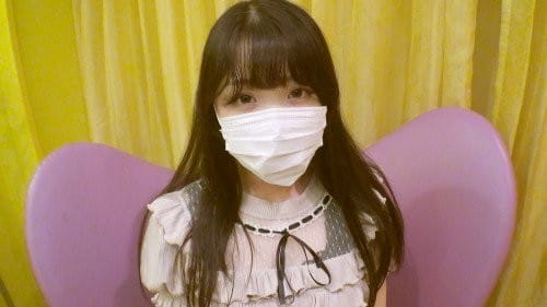 FC2-PPV 1141084 未開発の身体を犯してやろう！アイドル級超絶可愛い娘との制服セックス中出し！