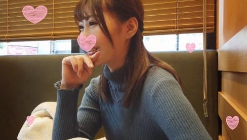FC2-PPV 1299747 個人撮影 26歳 一途な子持ちママ ゆうりさん 夫としか経験のない人妻が初めて不倫巨根に突かれてガックガクにイキ乱れる！首絞めトランス絶頂で夫以外で初めての中出し。
