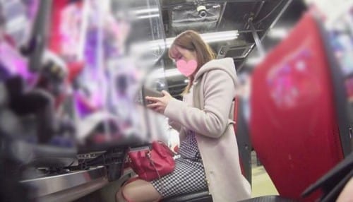 FC2-PPV 1448399 パチンコ店で散財した女性を救え！連れ出しに成功したはいいが、その娘がヤバかった！セックス依存症の狂った淫語連発！弾け飛ぶエビ反り絶頂！イキ乱れ、中出し懇願の衝撃的セックス！