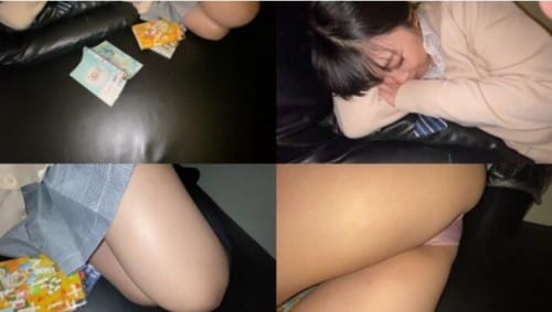 FC2-PPV 1573985 新企画 初撮り 隠し撮り アイドルフェイス なつちゃんを漫画喫茶で 中出ししちゃいました〜
